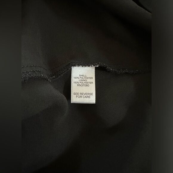 Woman’s Cato Tank Blouse V-Neck Black (687) - Picture 4 of 6